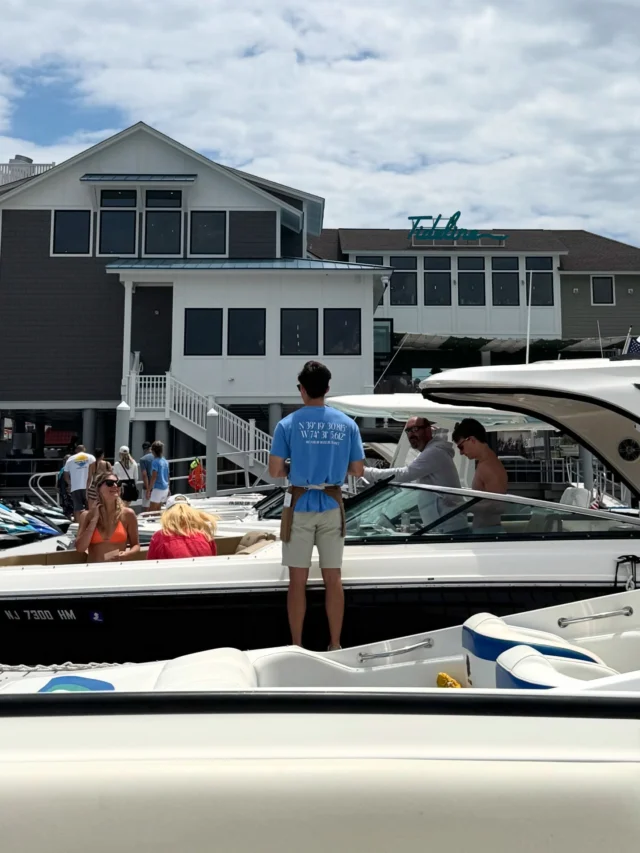 Dock + Dine beginning at 11:30am. Pull up to one of our 22 slips, order from our Down Below Menu, and enjoy bites and bevies without ever leaving your boat.

🌅 Sunset 7:09pm

🎸 Taylor Lenahan | 4pm - 7pm

#tidelinemargate #boat #boatlife #localssummer