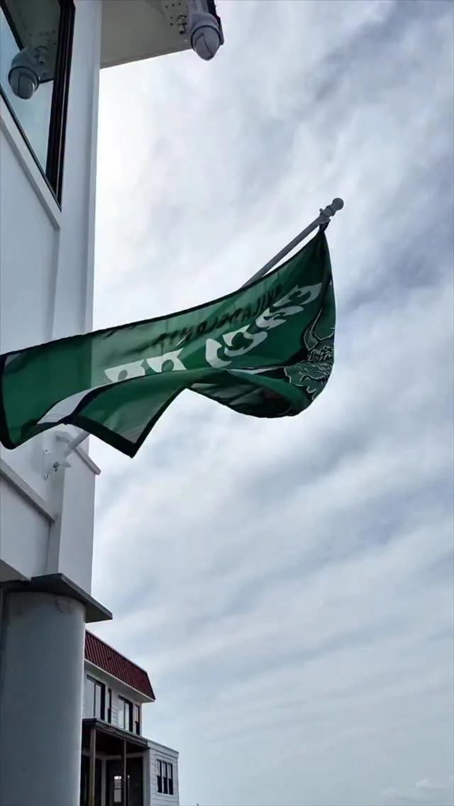 Ready for round 2? We thought so.

🦅EAGLES vs. TAMPA BAY | 9.28.25
Tailgate Begins At 11:30am | Game Time: 1pm

🏈Sausage & Pepper Sandwiches + Philly Cheesesteaks + BBQ Chicken Quesadillas + Roast Pork Italiano Sandwiches + Pretzel Bites, Salt & Butter or Cinnamon Sugar & Butter by the one and only Chef Marsini

📺Big Screen Floating Cinema + 14 TVs

🩵This event is open to the public

🚤Limited Boat slips are available. Call 609-350-6717 to reserve your spot.

📍9317 Amherst Avenue, Margate, NJ

#tidelinemargate #philadelphiaeagles #eagles #barstoolsports #barstoolphilly #philadelphia #football #sundayfootball