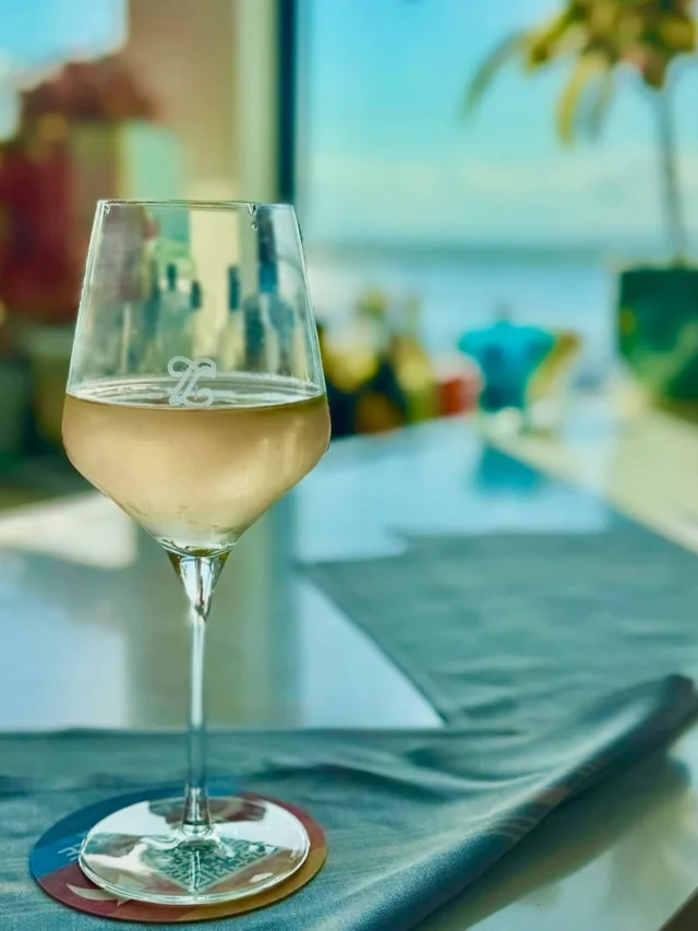 Your Monday just found its silver lining. Bites, bevies, and bayside sunsets… that’s Happy Hour at Tideline. 🍷🌅

🩵Door open at 4pm

🍻Happy Hour | 4pm - 6pm

🌅Sunset 6:02pm

📍9317 Amherst Avenue, Margate, NJ