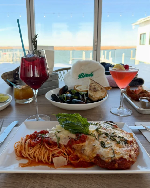 Chef Marsini’s weekend specials are out → swipe to see what’s cooking.🔥🤌🏻

Crispy Chicken Parm | blanketed in melted mozzarella and provolone, served over thin spaghetti in a bright pomodoro.

Sautéed Mussels | served in a white wine butter sauce with long hots and fresh herbs, topped with grilled sourdough.

Coconut-fried Shrimp | U8 shrimp served with a bold Thai chili sauce. Golden, crunchy, and just sweet enough.

🍺Happy Hour | 3pm - 6pm

📍9317 Amherst Avenue, Margate, NJ