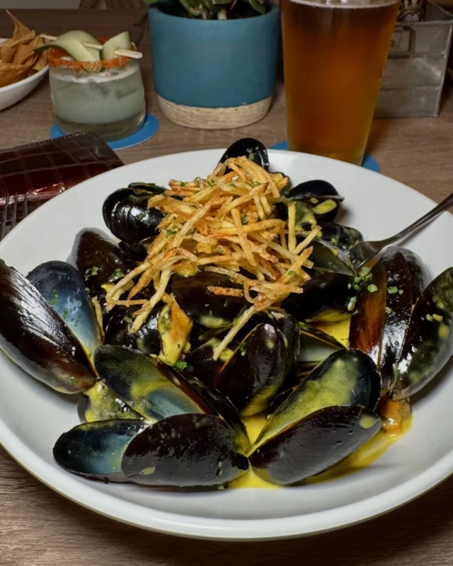 Our Sailor Mussels with saffron roux + frites. Warm, bright, and the perfect lead-in to whatever entrée you’re craving. Proof that at Tideline, summer never really ends.

🩵Doors open at 11:30am. 

🍸Happy Hour | 4pm - 6pm

🌅Sunset 4:34pm

📍9317 Amherst Avenue, Margate, NJ
