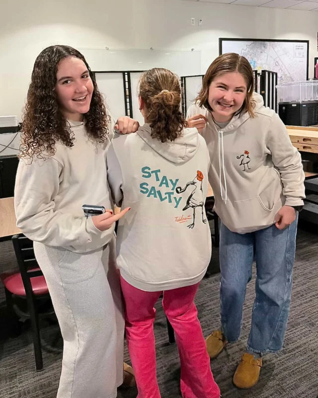 When Stanford Women’s Crew reps Tideline, you know it’s elite. Swing by, pick up your Tideline swag and Stay Salty!🏅🚣‍♀️

🩵Doors open at 11:30am

🍸Happy Hour 4pm - 6pm

🌅Sunset 4:58pm