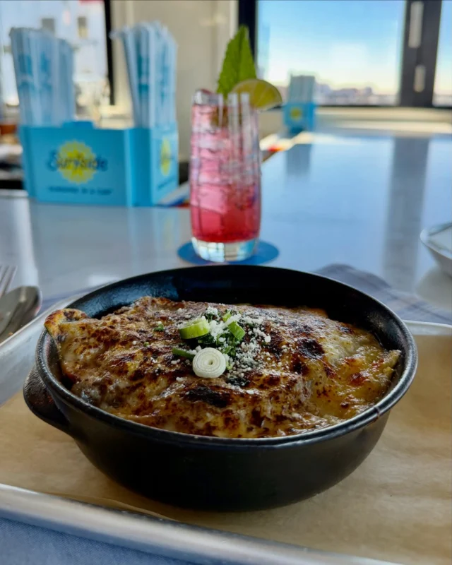 Winter weekends hit different at Tideline.❄️🤍 Because even when it’s cold, summer just seems to live here.🌞 Swipe ➡️ for this weekend’s specials.

🍲French Onion Soup topped with Gruyere cheese, served with a toasted baguette.

🍝Cavatelli With Blackened Shrimp tossed in a white wine butter sauce with cauliflower, poblano peppers, sun dried tomatoes.

🍳Brunch | 10:30am - 2:30pm

🌅Sunset 5:01pm

🎧DJ Tio | 6pm - 11pm
